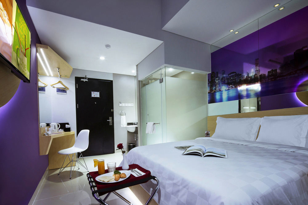 G Suites Hotel By Amithya Сурабая Екстериор снимка