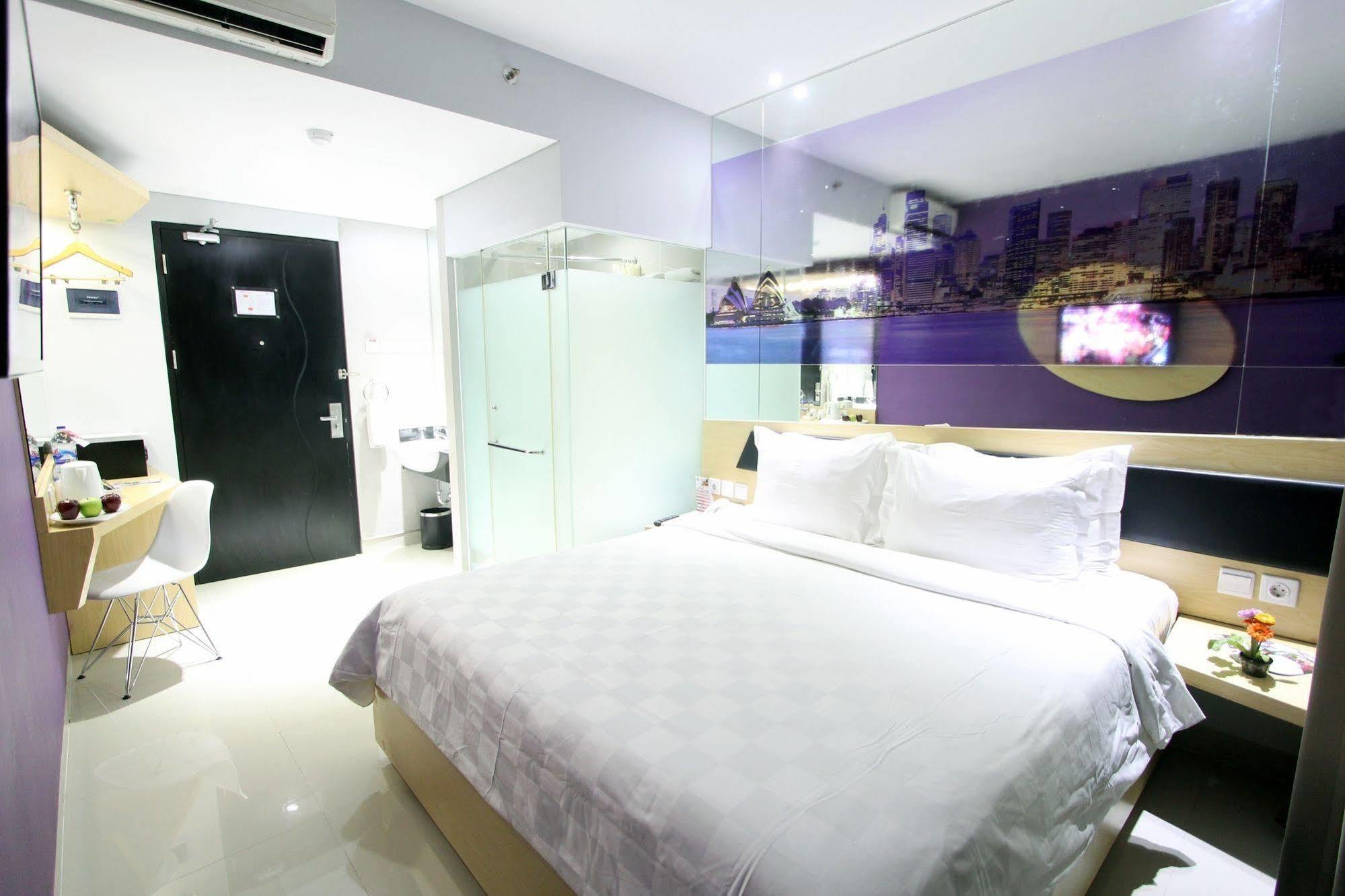 G Suites Hotel By Amithya Сурабая Екстериор снимка